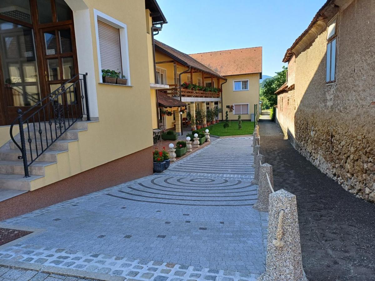 Garden Hotel Varazdinske Toplice Exterior photo